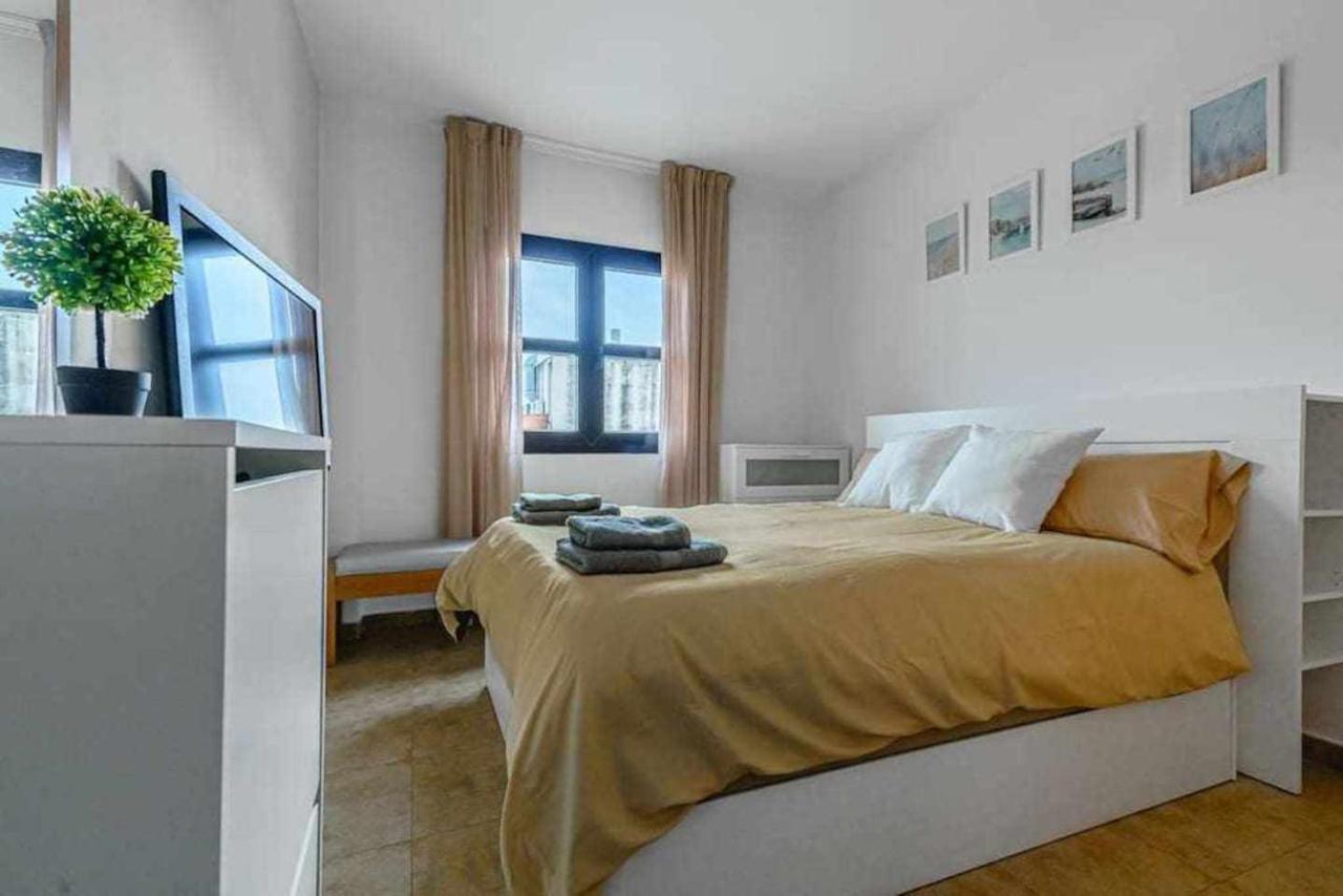 Apartamento Junto A La Playa 4P Piscina Y Parking Пунта-Умбрія Екстер'єр фото